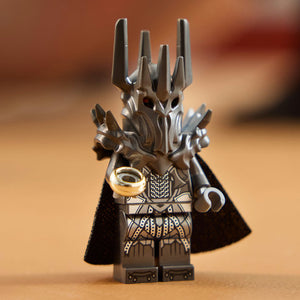 LEGO Icons The Lord of the Rings: Sauron’s Helmet - Treasure Island Toys