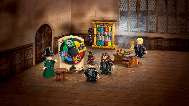 LEGO Harry Potter Hogwarts Castle: Sorting Hat Ceremony