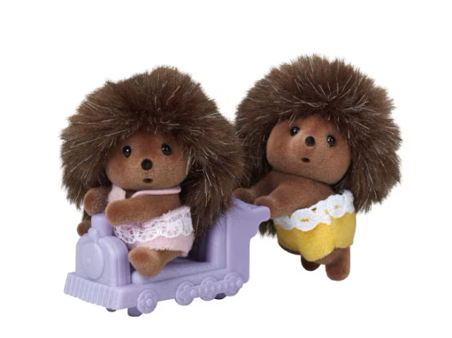 Calico Critters Twins - Pickleweeds Hedgehog - Treasure Island Toys