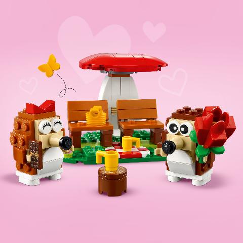 *COMING SOON* LEGO Icon Hedgehog Picnic Date