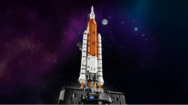 LEGO Technic NASA Artemis Space Launch System Rocket