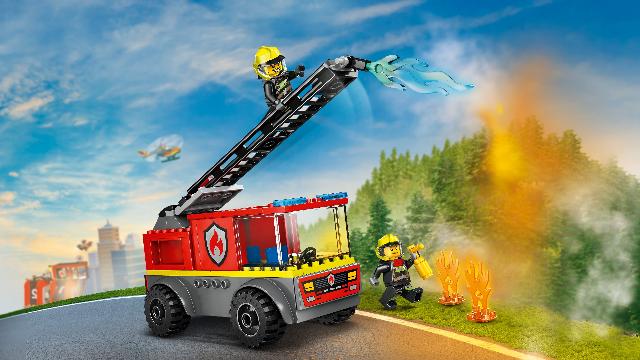 *COMING SOON* LEGO City Fire Engine with Ladder