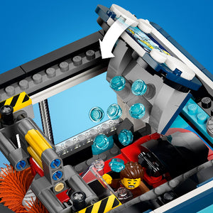 LEGO City My City Drive-Through Car Wash