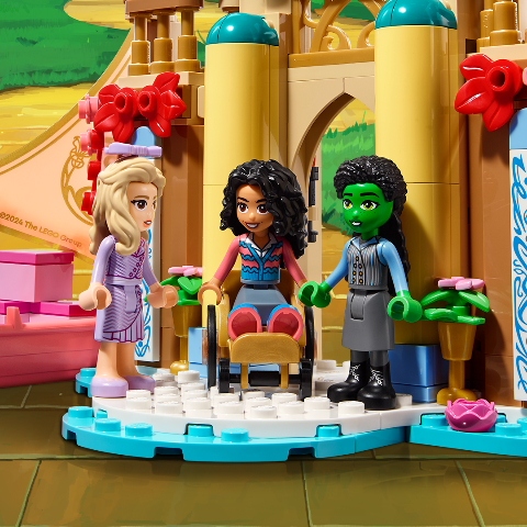 LEGO Wicked Glinda, Elphaba & Nessa Rose at Shiz University