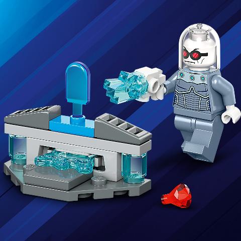 LEGO DC Comics Batman & Batmobile vs. Mr. Freeze