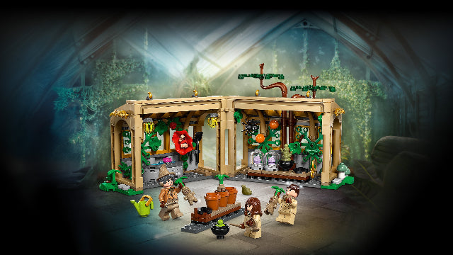 LEGO Harry Potter Hogwarts Castle: Herbology Class - Treasure Island Toys