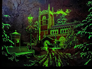 Ravensburger Puzzle Holiday Glow 500 Piece, Magical Christmas - Treasure Island Toys