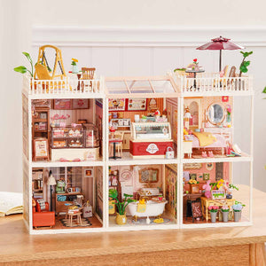 Rolife Super Creator Miniature House Midsummer Dream Yard