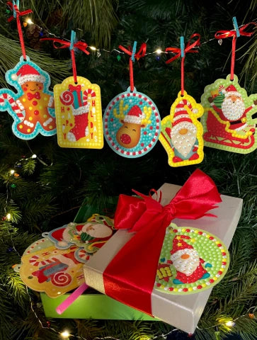 Box CanDIY Totally Santa: Diamond Art Ornaments & Gift Tags - Treasure Island Toys