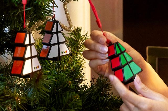 Rubik's Christmas Tree