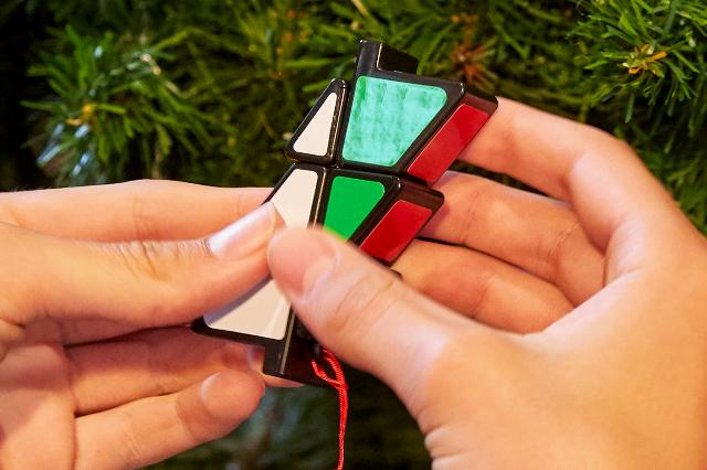 Rubik's Christmas Tree