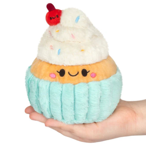 Squishable Snackers Madame Cupcake