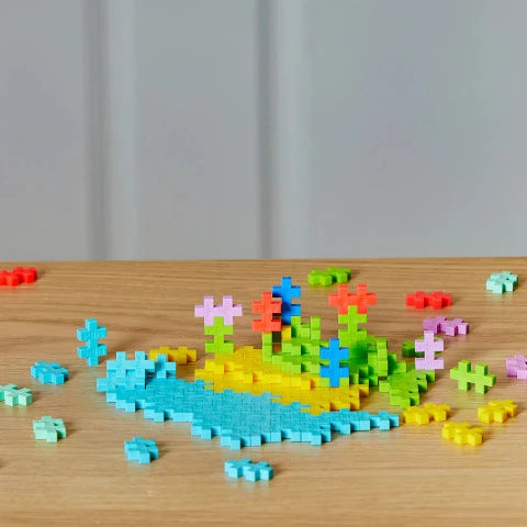 Plus-Plus Tube 240 Piece, Tropical - Treasure Island Toys