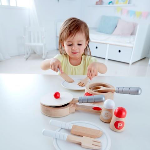 Hape Pretend Cook & Serve Set - Treasure Island Toys